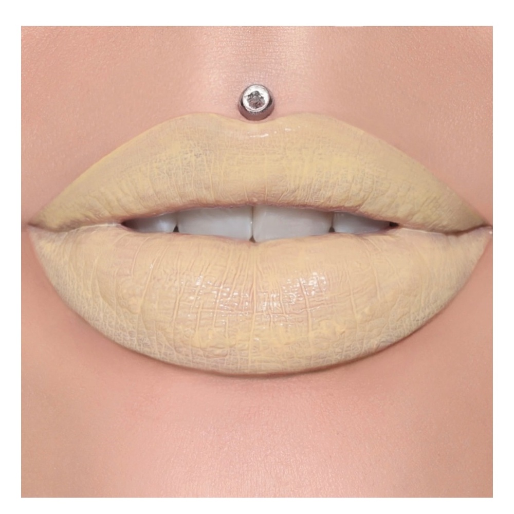 URETHXA- New in box‎ Jeffree Star Supreme Gloss Pale Yellow LipGloss Shiny Gloss